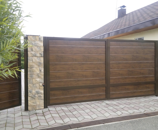 Распашные ворота в Ессентуках