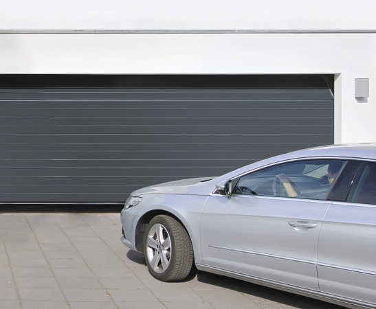 Секционные гаражные ворота в Ессентуках
